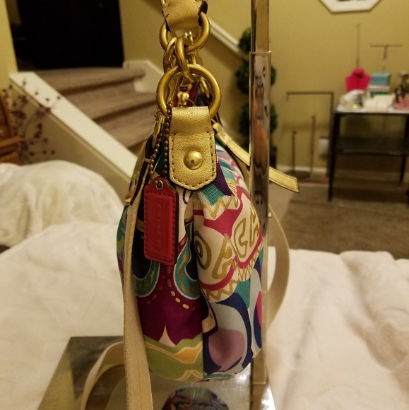 🍃MINT🍃Coach🌺Poppy Pop C Graffiti Crossbody - Picture 5 of 7